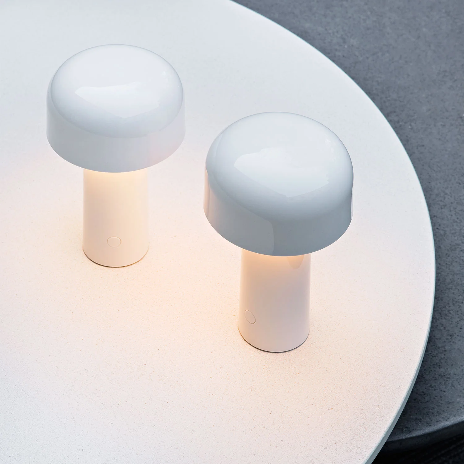 Bellhop Portable Lamp - Image 3