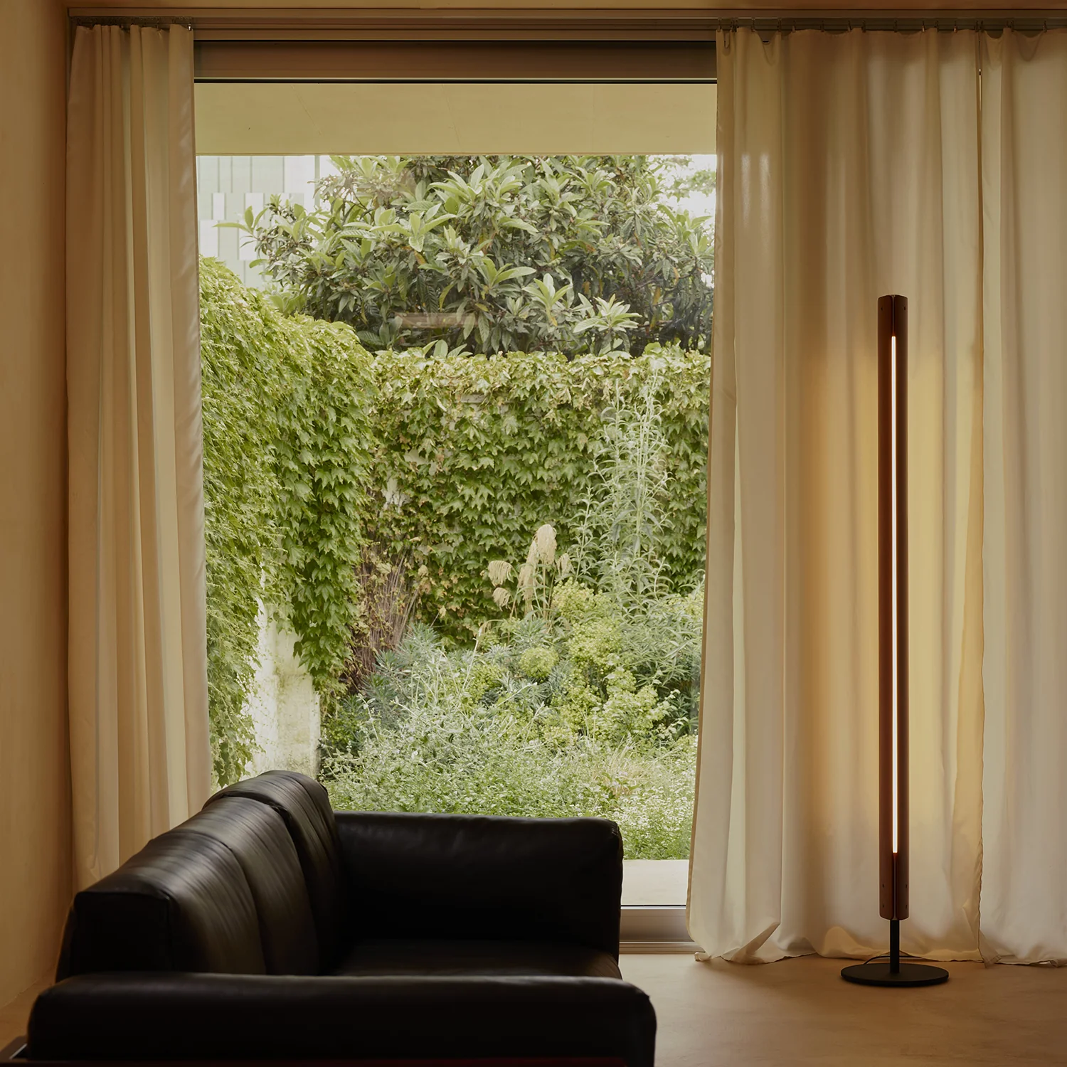 Seki-han F Floor Lamp - Image 3